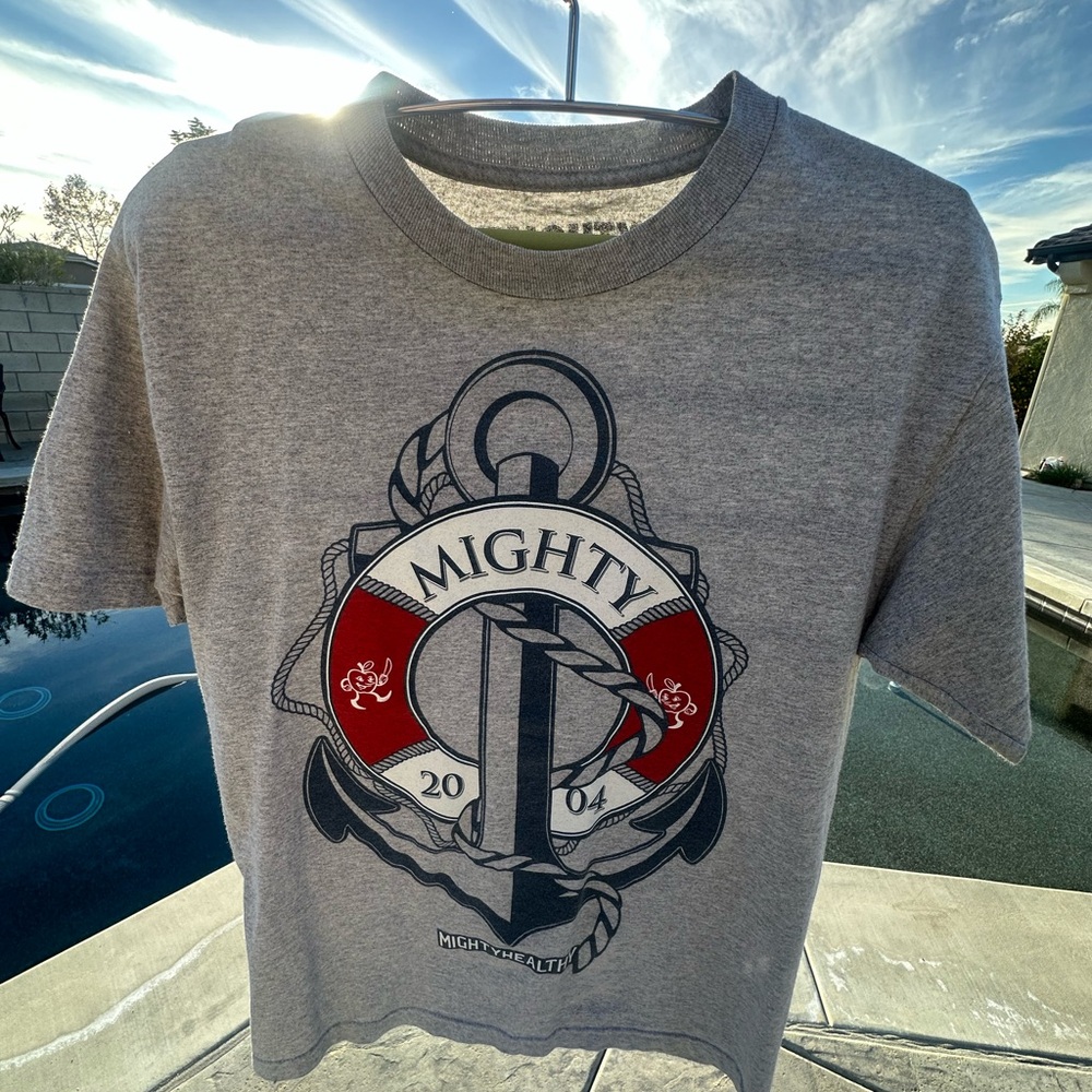 Mighty Healthy - New York - Medium